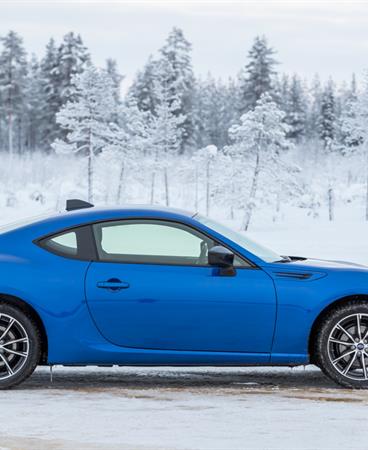 SUBARU_BRZ-6-lr